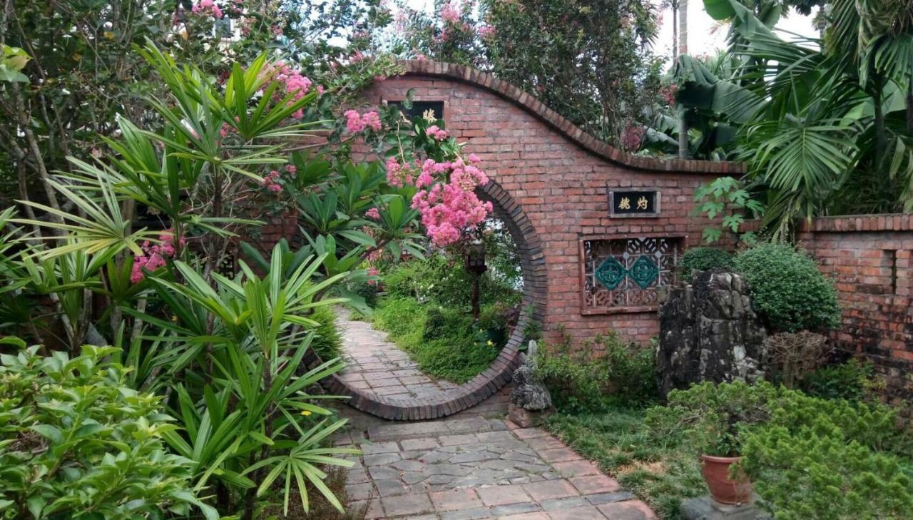 Chinese Garden Houses Apartment Pingtung Exterior photo